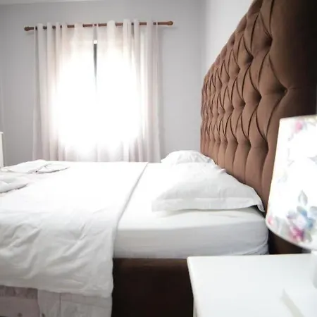 Bujtina Shqiptare 2*