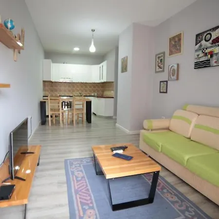 Bujtina Shqiptare Hotel Tirana