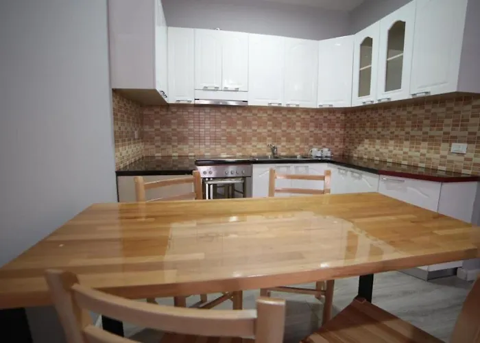 Bujtina Shqiptare Hotel